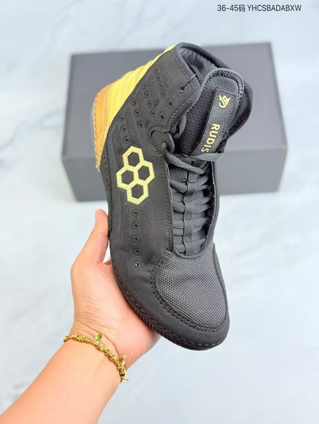 Anti Slip Trail Running Sneakers - Sepatu Lari Trail 2026 Pria Wanita