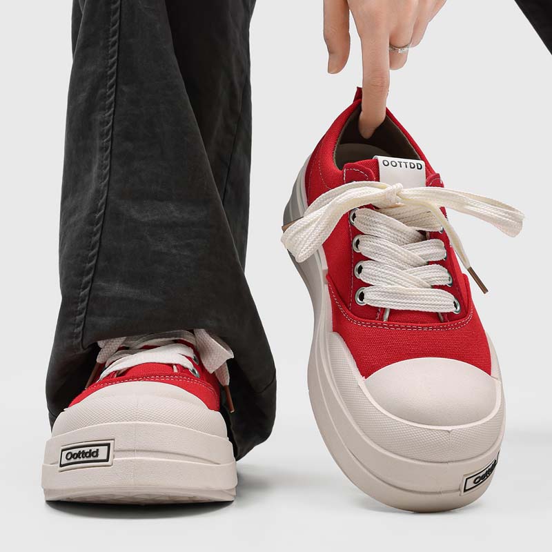 Sepatu Olahraga Pria Light All - Shock Absorbing Gym Trainers ulasan dan harga