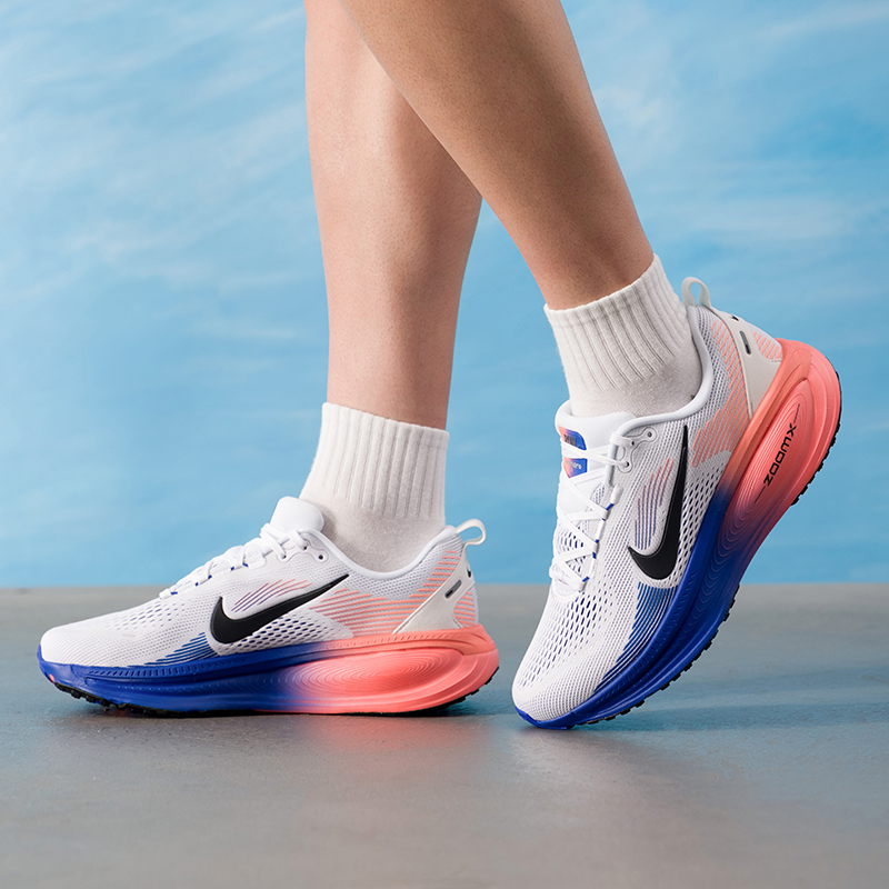 NIKE VOMERO 18 HM6803-114 Sepa - Lightweight Road Running Shoes ulasan dan harga